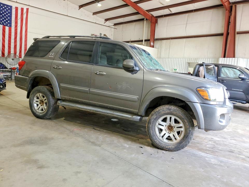 2005 Toyota Sequoia VIN 5TDZT34A55S246114 COPART salvage auction — MECHANICAL, Tx - Certificate Of Title, sold $30 on 2026-07-27 (photo 4)