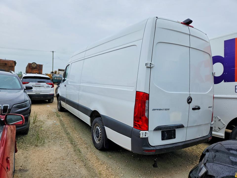 2023 Mercedes-benz Sprinter VIN W1Y4KCHY9PP541066 COPART salvage auction — SIDE, AB - BOS - ACTIVE, sold $8,500 on 2026-07-07 (photo 2)