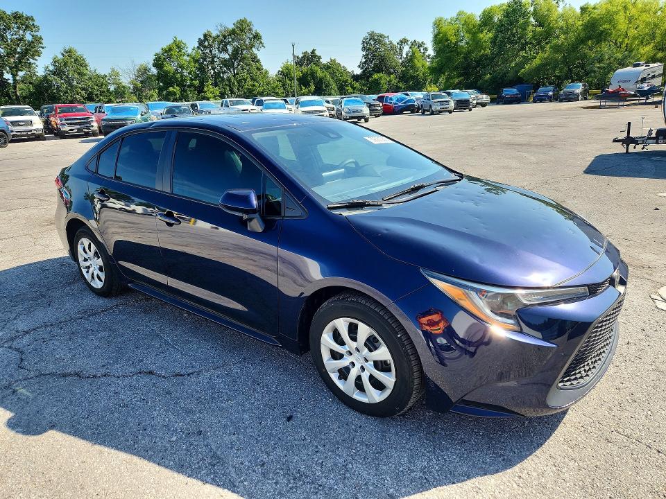 2022 Toyota Corolla VIN 5YFEPMAE2NP283467 COPART salvage auction — HAIL, Fl - Cert Of Title Slvg Rebuildable, sold $7,000 on 2026-07-22 (photo 4)