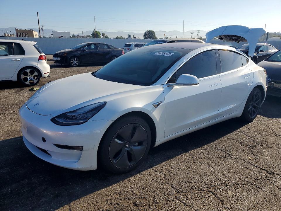 2018 Tesla Model 3 VIN 5YJ3E1EB7JF100047 COPART salvage auction — REAR END, Ca - Salvage Certificate, sold $5,500 on 2026-07-28 (photo 1)