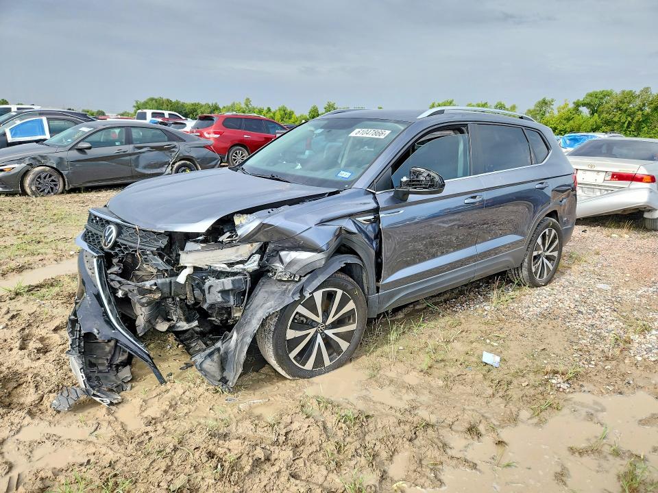 2022 Volkswagen Taos VIN 3VVWX7B21NM044432 COPART salvage auction — FRONT END, Tx - Salvage Vehicle Title, sold $2,100 on 2026-07-31 (photo 1)