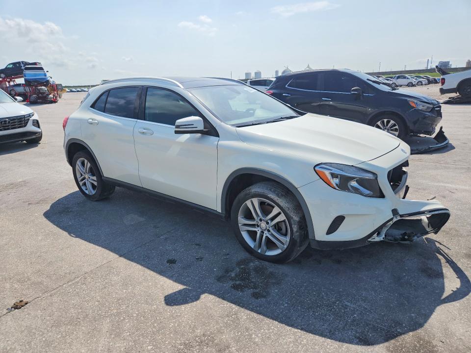 2017 Mercedes-benz Gla-class VIN WDCTG4GB8HJ350211 COPART salvage auction — MINOR DENT/SCRATCHES, LA - PERMIT TO SELL (P), sold $2,150 on 2026-08-05 (photo 4)