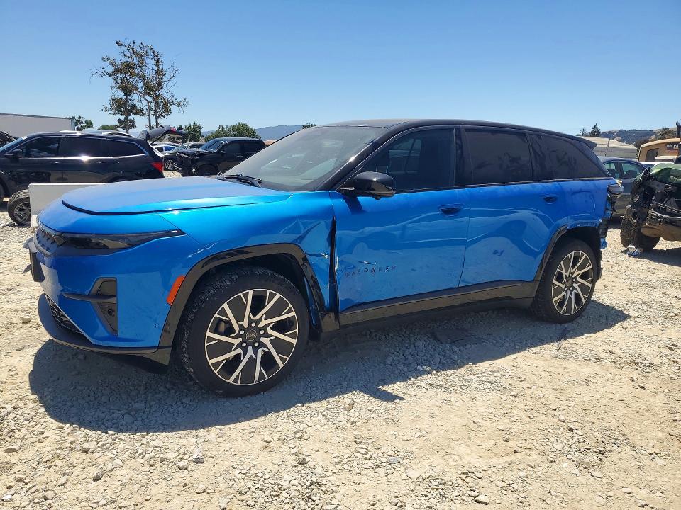 2025 Jeep Wagoneer VIN 3C4RJNCK0ST583349 — COPART salvage auction photo