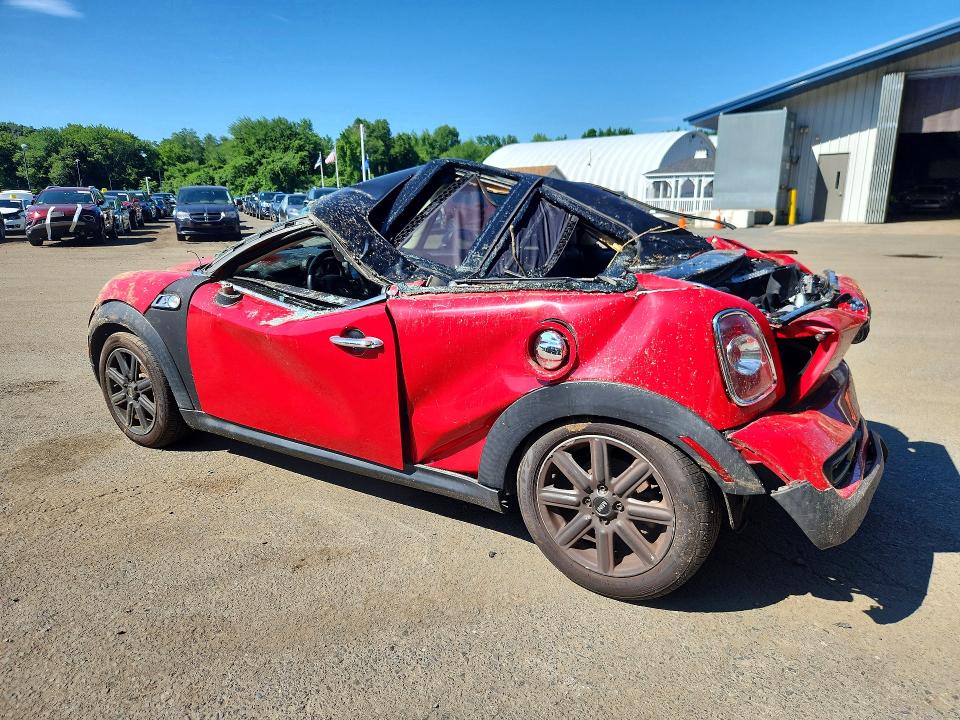 2013 Mini Cooper VIN WMWSV3C59DT394862 COPART salvage auction — ALL OVER, CT - CERT OF TITLE-PARTS ONLY SALVA, sold $450 on 2026-07-23 (photo 2)