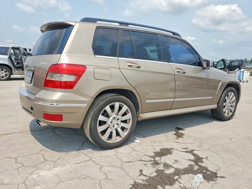 2010 Mercedes-benz Glk-class VIN WDCGG8HB1AF304509 COPART salvage auction — MINOR DENT/SCRATCHES, MT - CERTIFICATE OF TITLE, sold $875 on 2026-08-10 (photo 3)