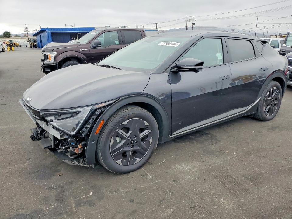 2025 Kia Ev6 VIN 5XYC34JA7SG005101 — COPART salvage auction photo