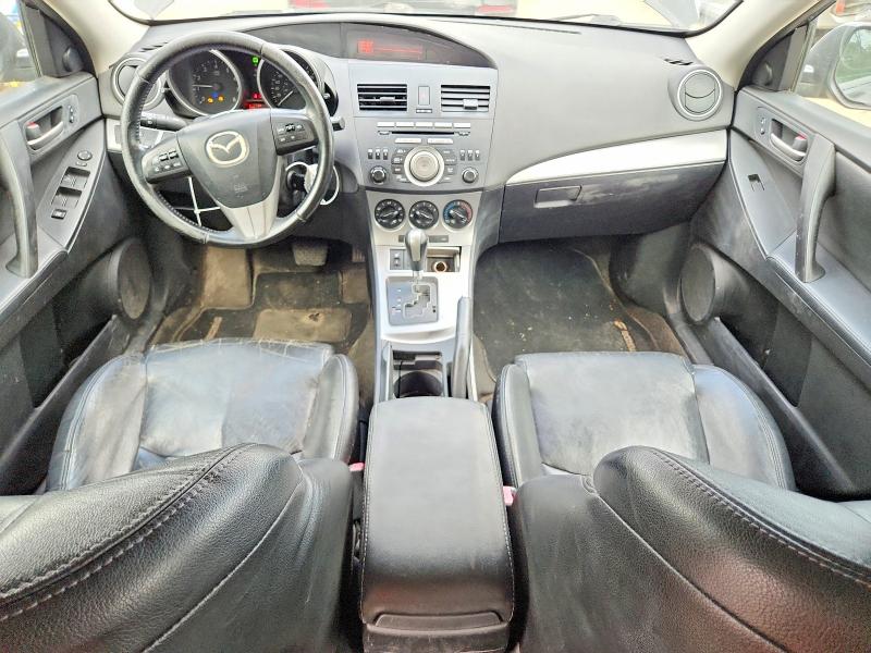 2011 Mazda 3 VIN JM1BL1L54B1381751 COPART salvage auction — FRONT END, ON - PERMIT NO BRAND - UNFIT, sold $300 on 2026-07-23 (photo 8)