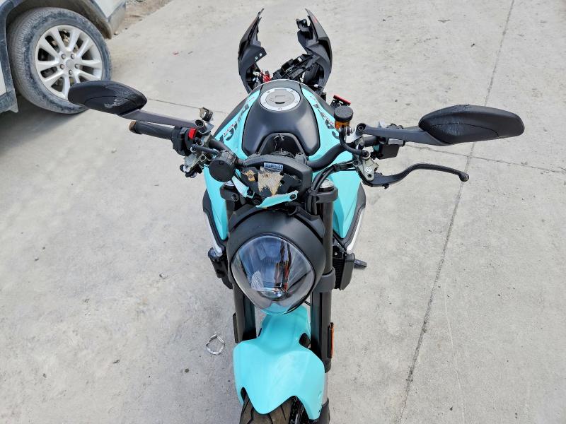 2024 Ducati Monster VIN ZDMMAMDT2RB009279 COPART salvage auction — ALL OVER, IL - SALVAGE CERTIFICATE, sold $650 on 2026-09-14 (photo 5)