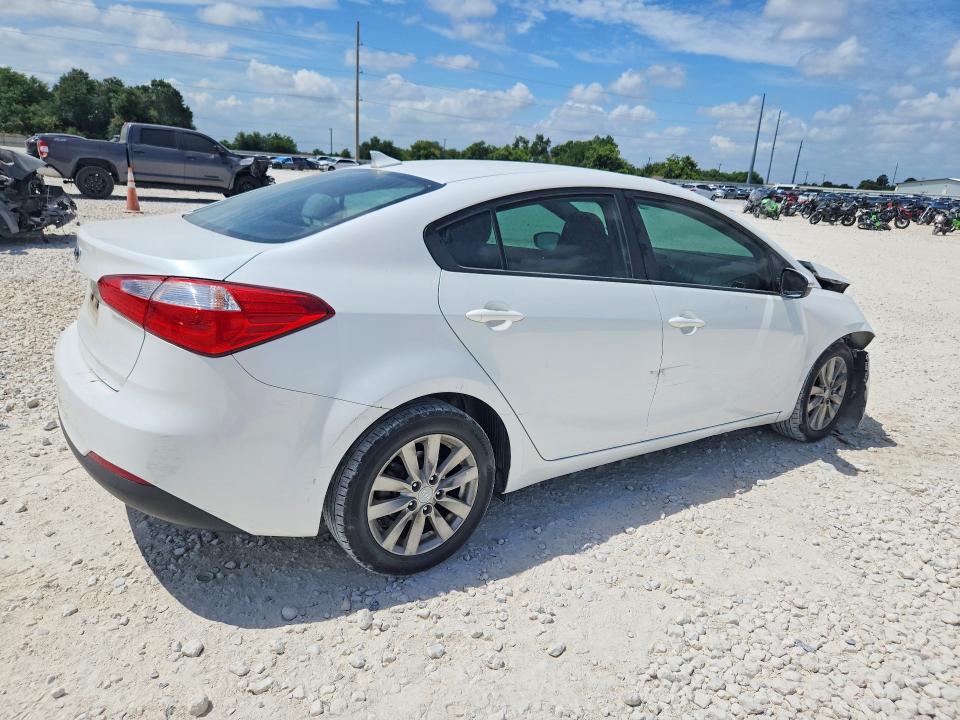 2015 Kia Forte VIN KNAFX4A63F5385014 COPART salvage auction — FRONT END, Tx - Salvage Vehicle Title, sold $1,300 on 2026-07-30 (photo 3)
