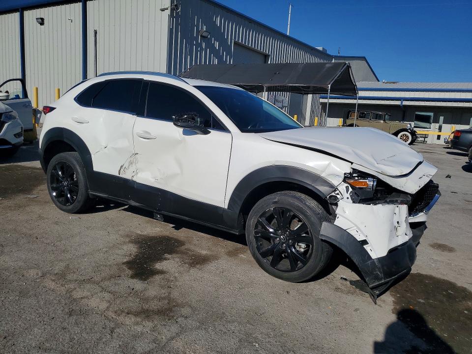 2021 Mazda Cx-30 VIN 3MVDMBEY2MM252608 COPART salvage auction — FRONT END, Nv - Salvage Title, sold $3,000 on 2026-09-03 (photo 4)
