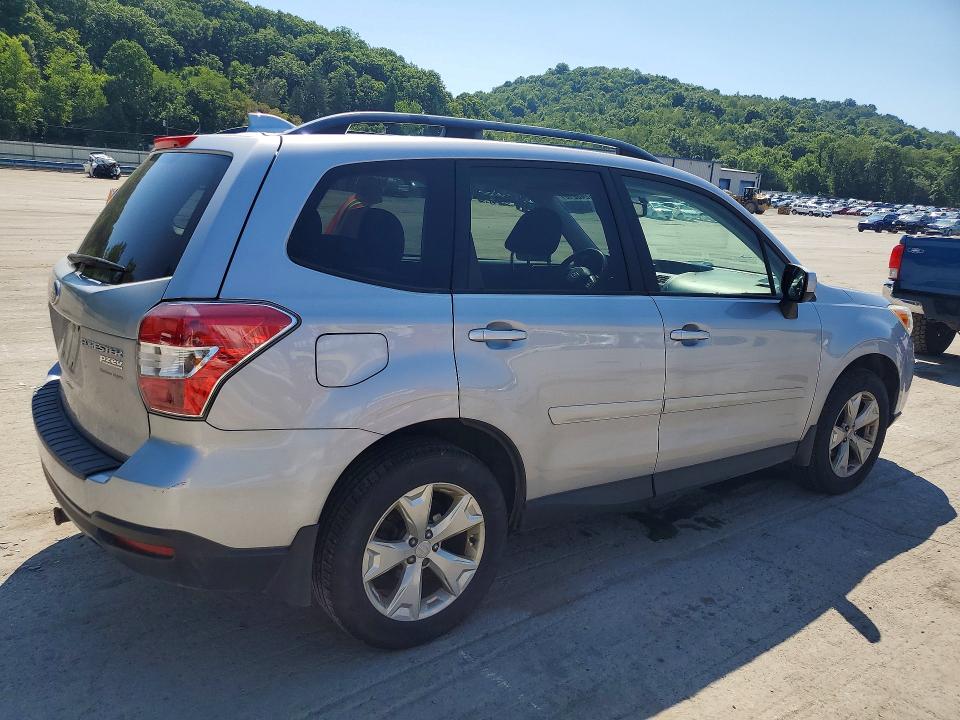 2016 Subaru Forester VIN JF2SJADC2GH542553 COPART salvage auction — MINOR DENT/SCRATCHES, PA - CERT OF TITLE, sold $1,500 on 2026-08-21 (photo 3)