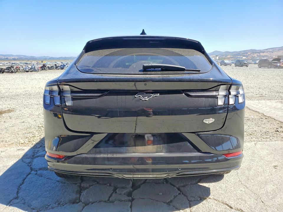 2022 Ford Mustang mach-e VIN 3FMTK2SU3NMA40947 COPART salvage auction — FRONT END, Ca - Salvage Certificate, sold $8,200 on 2026-08-24 (photo 6)