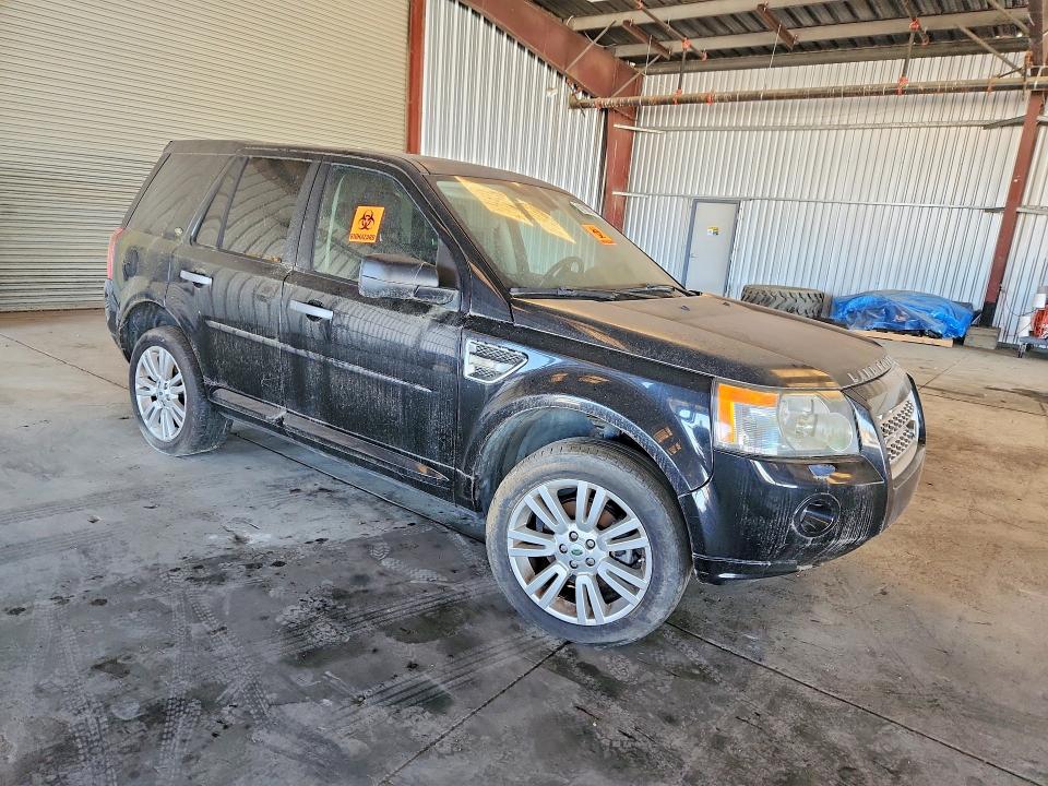 2010 Land rover Lr2 VIN SALFT2BN8AH213506 COPART salvage auction — MINOR DENT/SCRATCHES, CA - DIS/DLR/EXP APP FOR DUP CLEAN, sold $10 on 2026-07-27 (photo 4)
