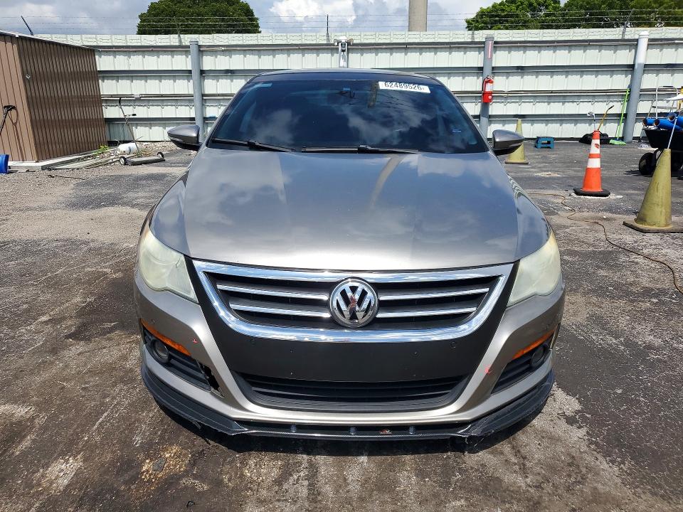 2009 Volkswagen Cc VIN WVWHL73C09E529280 COPART salvage auction — REAR END, Fl - Cert Of Title Slvg Rebuildable, sold $375 on 2026-08-10 (photo 5)