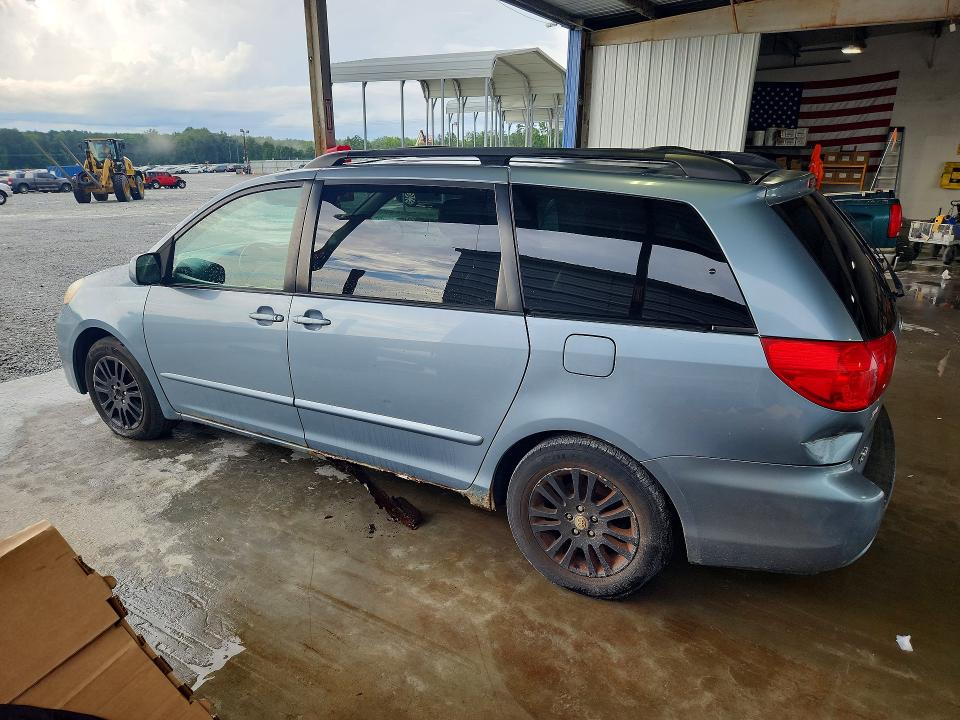 2010 Toyota Sienna VIN 5TDDK4CC1AS028249 COPART salvage auction — MINOR DENT/SCRATCHES, NJ - CERTIFICATE OF TITLE, sold $1,300 on 2026-07-27 (photo 2)