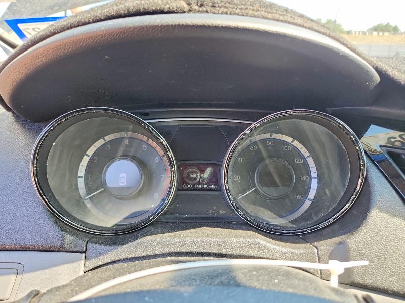 2013 Hyundai Sonata VIN 5NPEC4AB5DH682113 COPART salvage auction — MINOR DENT/SCRATCHES, Tx - Certificate Of Title, sold $325 on 2026-07-20 (photo 9)