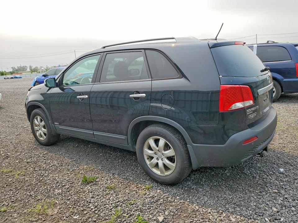 2012 Kia Sorento VIN 5XYKTDA29CG275288 COPART salvage auction — MECHANICAL, On - Permit No Brand - Unfit, sold $375 on 2026-07-30 (photo 2)