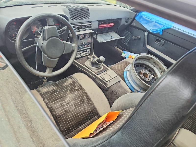 1983 Porsche 924 VIN WP0ZZZ92ZDN400707 COPART salvage auction — WATER/FLOOD, QC - IRRECUPERABLE, sold $300 on 2026-08-25 (photo 8)