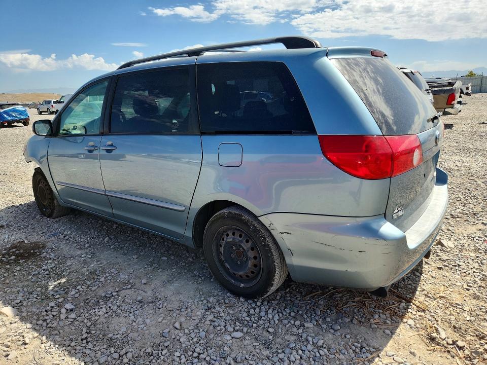 2007 Toyota Sienna VIN 5TDZK23C67S015466 COPART salvage auction — MINOR DENT/SCRATCHES, Ut - Certificate Of Title, sold $350 on 2026-07-28 (photo 2)