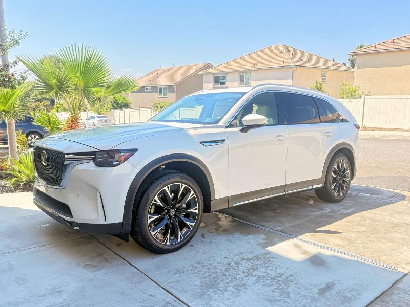2024 Mazda Cx-90 VIN JM3KKEHA8R1181974 COPART salvage auction — NORMAL WEAR, CA - DIS/DLR/EXP ONLY CLEAN TITLE (P), sold $18,700 on 2026-07-29 (photo 2)