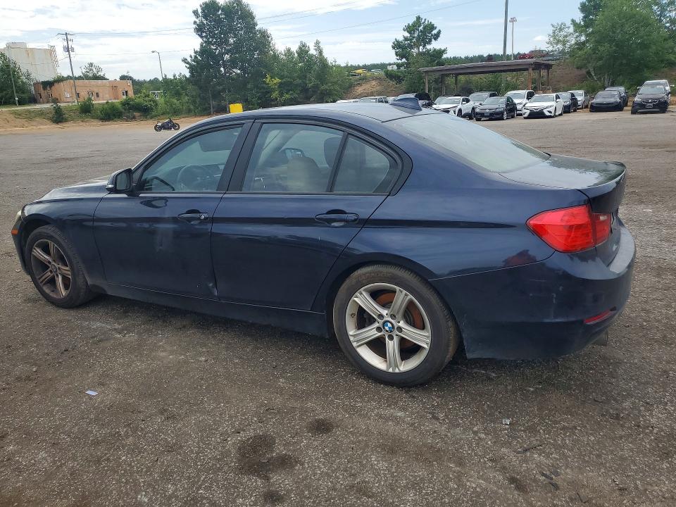 2014 BMW 3er VIN WBA3B1G50ENS78063 COPART salvage auction — MECHANICAL, Sc - Certificate Of Title (P), sold $975 on 2026-08-03 (photo 2)
