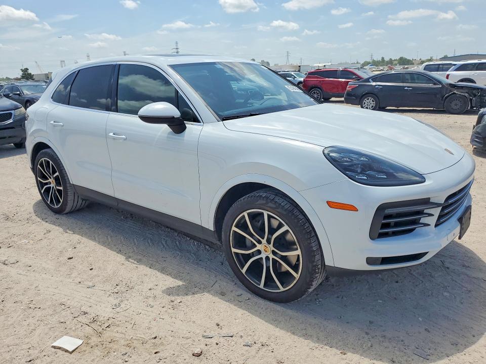 2019 Porsche Cayenne VIN WP1AB2AY1KDA63889 COPART salvage auction — MINOR DENT/SCRATCHES, Salvage Title, sold $21,000 on 2026-08-05 (photo 4)