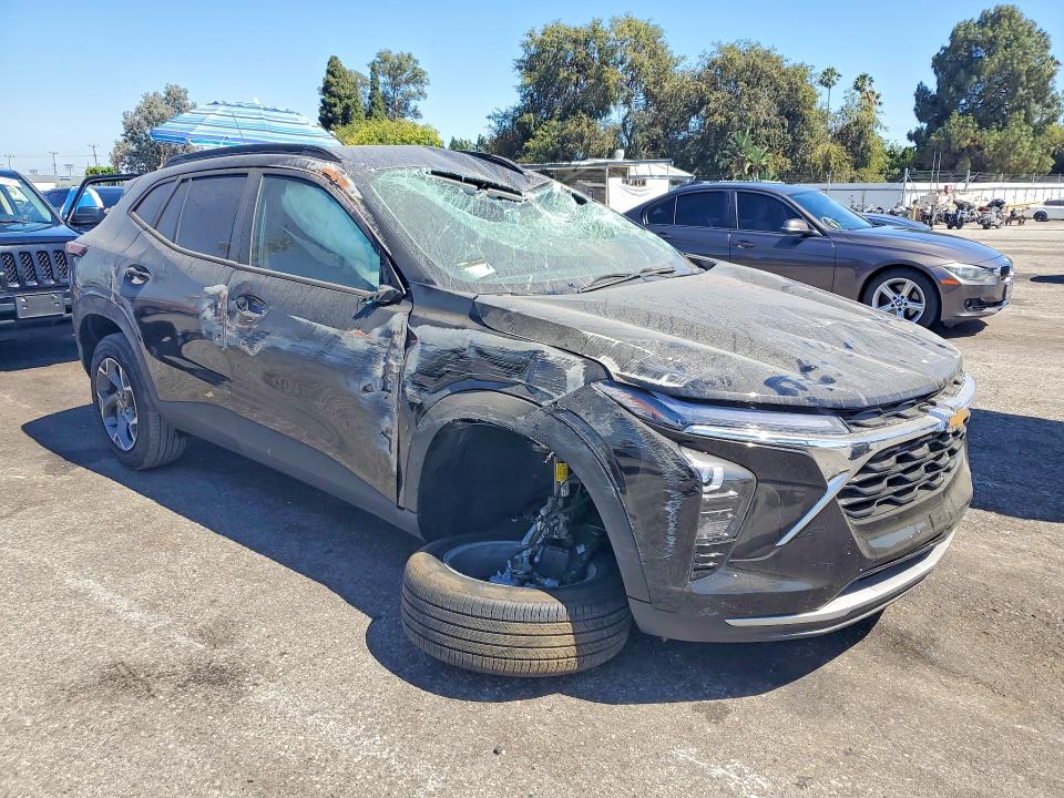 2026 Chevrolet Trax VIN KL77LHEP5TC152754 COPART salvage auction — ROLLOVER, CA - SALVAGE ACQUISITION BILLOFSALE, sold $150 on 2026-07-28 (photo 4)