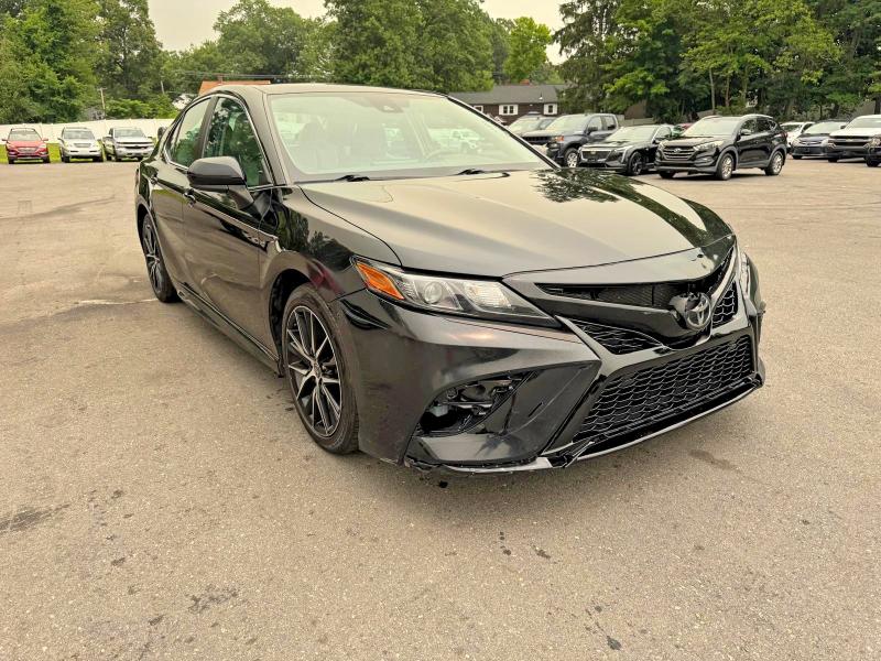2021 Toyota Camry VIN 4T1G11AK2MU476830 COPART salvage auction — MINOR DENT/SCRATCHES, VA - CERTIFICATE OF TITLE, sold $10,800 on 2026-07-29 (photo 4)
