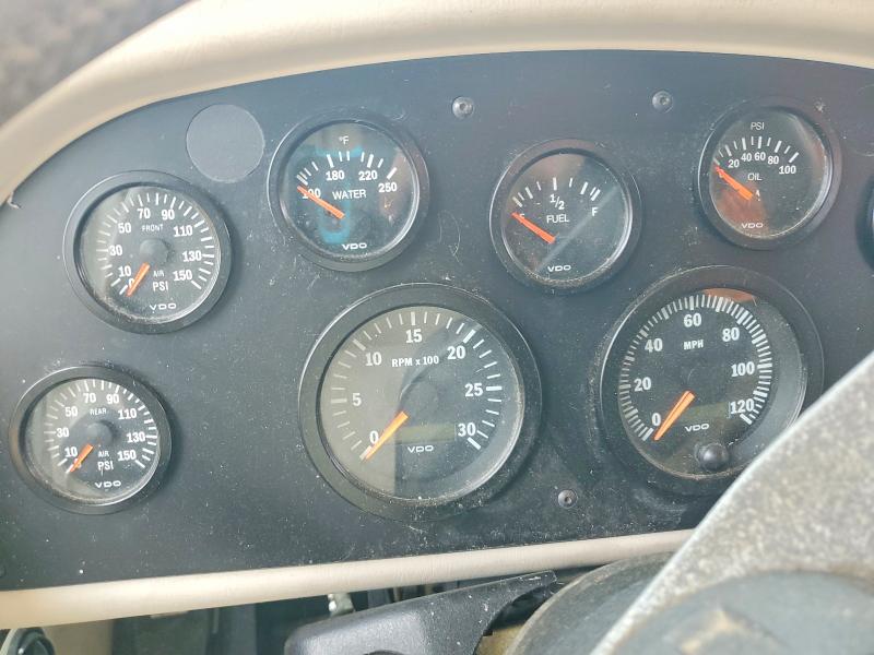 1999 Spartan motors Motorhome 4vz VIN 4VZAT179XXC029230 COPART salvage auction — VANDALISM, OH - CERT OF TITLE-SALVAGE, sold $1,350 on 2026-07-16 (photo 8)