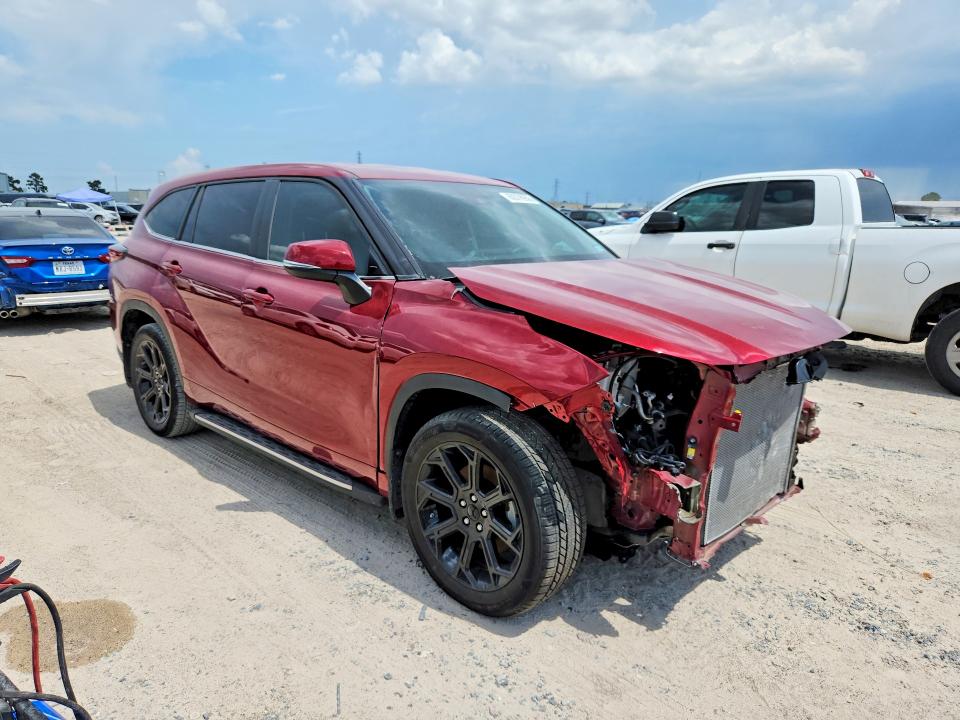 2024 Toyota Highlander VIN 5TDKDRAH9RS054719 COPART salvage auction — FRONT END, Tx - Salvage Vehicle Title, sold $15,800 on 2026-07-28 (photo 4)
