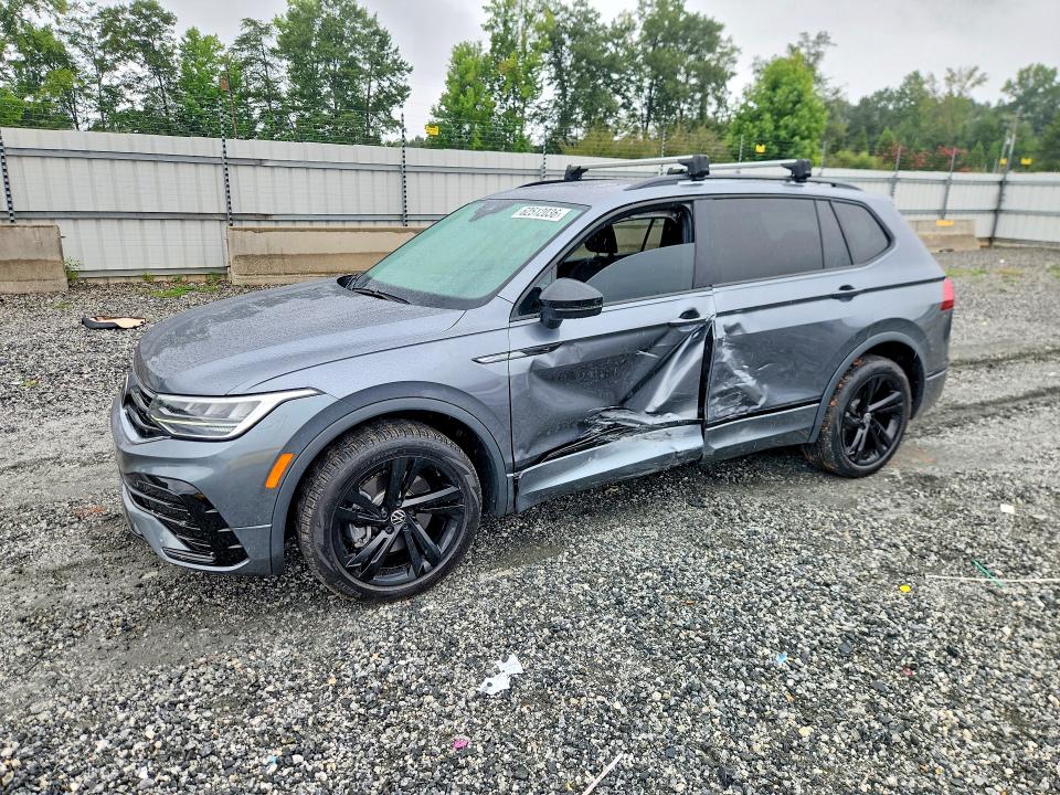 2023 Volkswagen Tiguan VIN 3VVCB7AX6PM069148 — COPART salvage auction photo