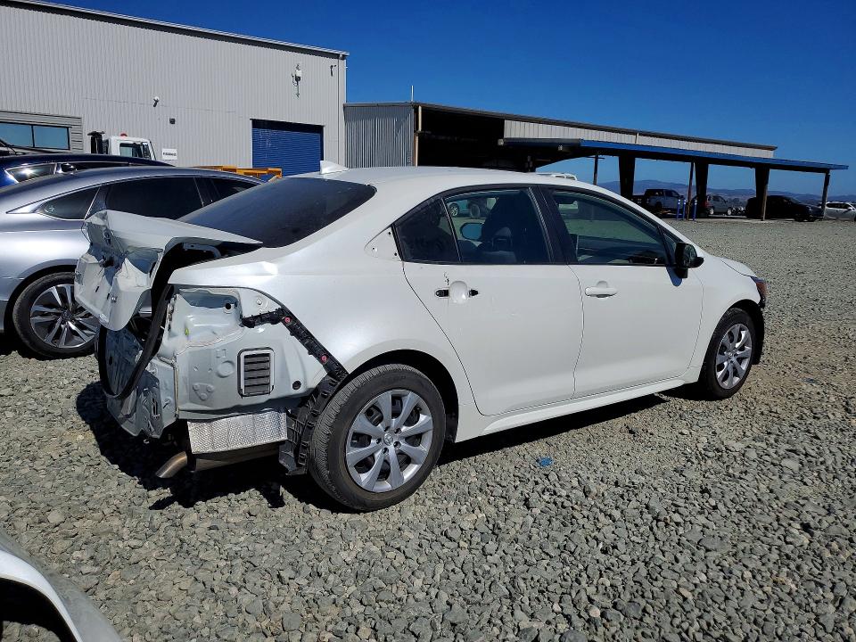 2021 Toyota Corolla VIN JTDEPMAE3MJ156374 COPART salvage auction — REAR END, Ca - Salvage Certificate, sold $6,400 on 2026-07-20 (photo 3)
