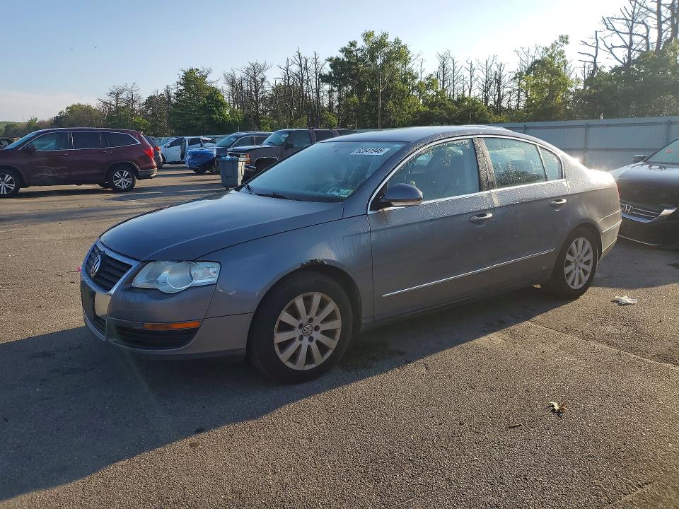 2008 Volkswagen Passat VIN WVWJK73C28E217576 COPART salvage auction — REAR END, Ny - Mv-907A Salvage Certificate, sold $400 on 2026-08-17 (photo 1)