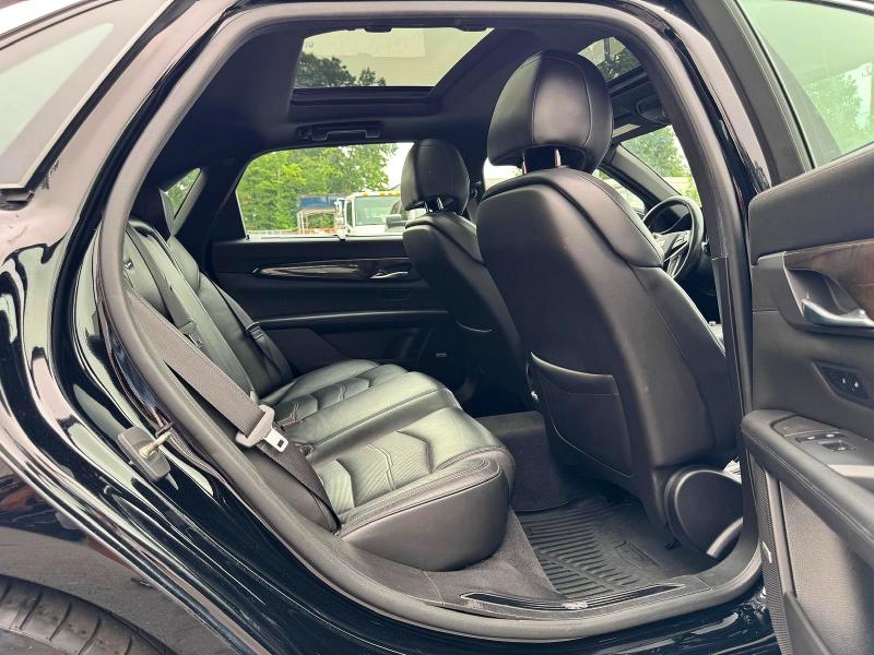 2019 Cadillac Ct6 VIN 1G6KD5RS5KU120633 COPART salvage auction — MINOR DENT/SCRATCHES, Me - Certificate Of Title, sold $9,200 on 2026-07-29 (photo 8)