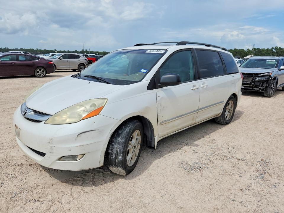 2006 Toyota Sienna VIN 5TDZA22C86S490944 COPART salvage auction — MINOR DENT/SCRATCHES, TX - CERT OF TITLE-REBUILT SALVAGE, sold $1,800 on 2026-07-17 (photo 1)