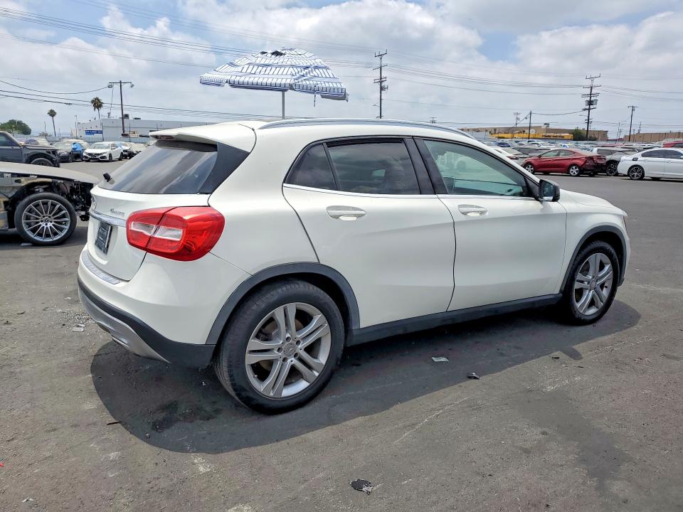 2016 Mercedes-benz Gla-klasse VIN WDCTG4GB8GJ225417 COPART salvage auction — DAMAGE HISTORY, Ca - Dis/Dlr/Exp Only Clean Title, sold $2,850 on 2026-07-27 (photo 3)