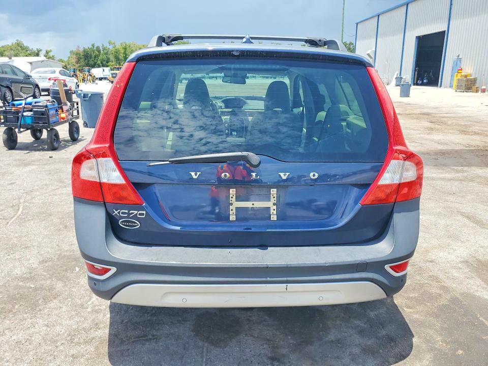 2013 Volvo VIN YV4952BL4D1161587 COPART salvage auction — FRONT END, Fl - Cert Of Title Slvg Rebuildable, sold $15 on 2026-07-27 (photo 6)