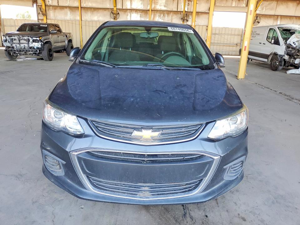 2019 Chevrolet SONIC VIN 1G1JD5SB0K4117165 COPART salvage auction — MINOR DENT/SCRATCHES, AZ - CERTIFICATE OF TITLE, sold $1,750 on 2026-08-03 (photo 5)