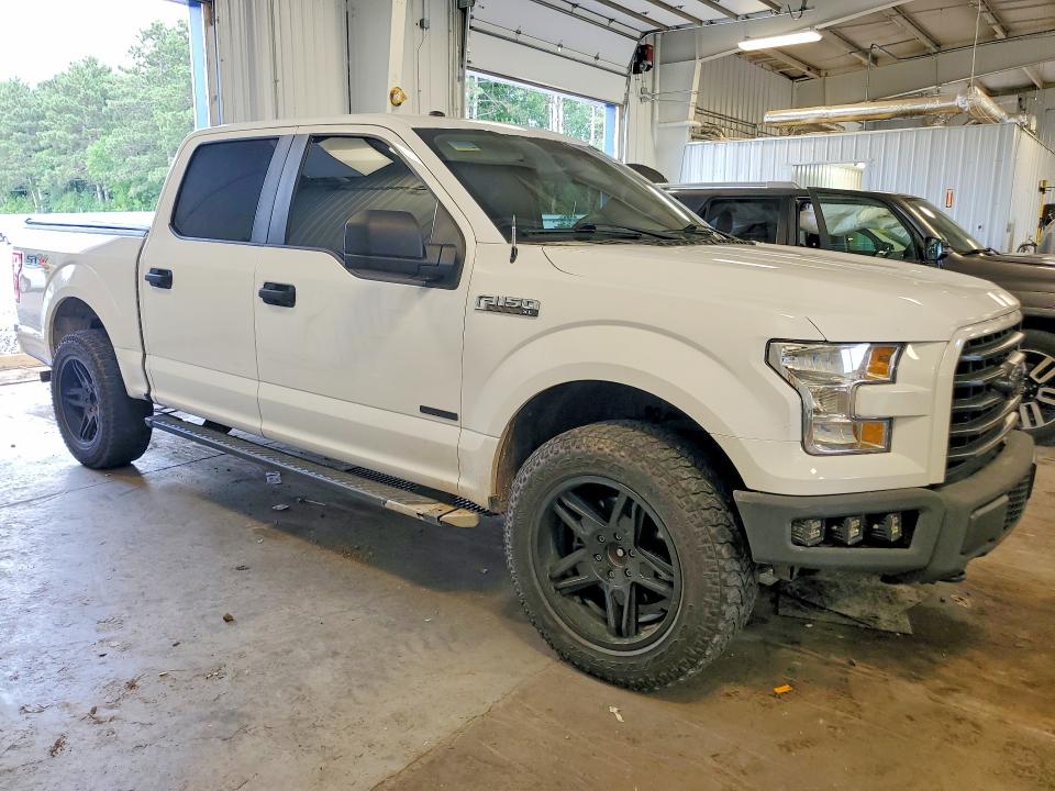 2017 Ford F-150 lightning VIN 1FTEW1EP6HKD54279 COPART salvage auction — NORMAL WEAR, Mn - Certificate Of Title, sold $6,500 on 2026-07-09 (photo 4)