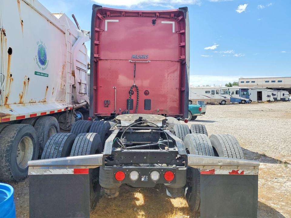 2024 Kenworth Construction VIN 1XKYD49X9RJ354075 COPART salvage auction — ALL OVER, UT - SALVAGE CERTIFICATE, sold $15,500 on 2026-08-27 (photo 6)