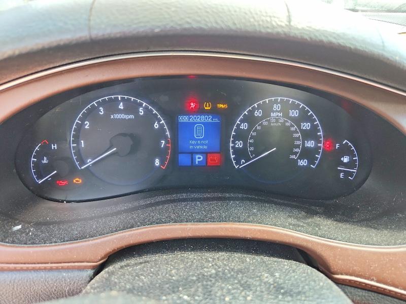 2013 Hyundai VIN KMHGC4DD4DU251205 COPART salvage auction — FRONT END, Salvage Title, sold $200 on 2026-07-07 (photo 9)