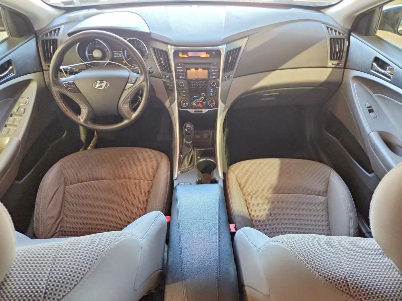 2013 Hyundai Sonata VIN 5NPEB4ACXDH713397 COPART salvage auction — MINOR DENT/SCRATCHES, Ny - Certificate Of Title, sold $1,362 on 2026-07-20 (photo 8)