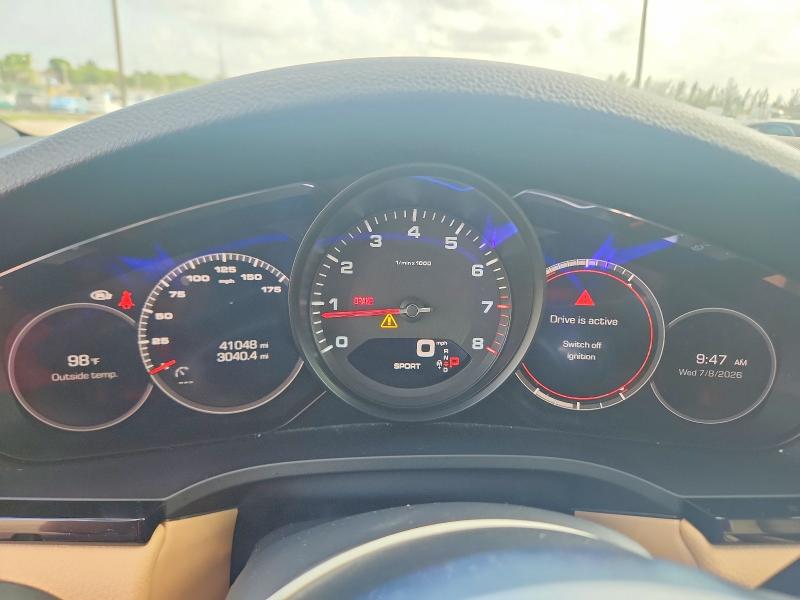2019 Porsche Cayenne VIN WP1AA2AY3KDA06760 COPART salvage auction — VANDALISM, Fl - Cert Of Title Slvg Rebuildable, sold $21,400 on 2026-08-20 (photo 9)