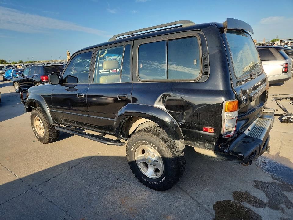 1996 Toyota Land cruiser VIN JT3HJ85J8T0136448 COPART salvage auction — REAR END, Tx - Salvage Vehicle Title, sold $8,300 on 2026-07-27 (photo 2)