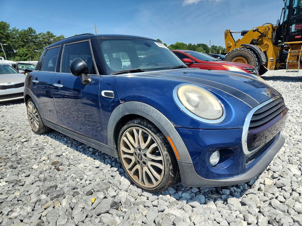 2016 Mini Cooper VIN WMWXU1C55G2D57348 COPART salvage auction — SIDE, Fl - Certificate Of Title (P), sold $3,450 on 2026-08-10 (photo 4)