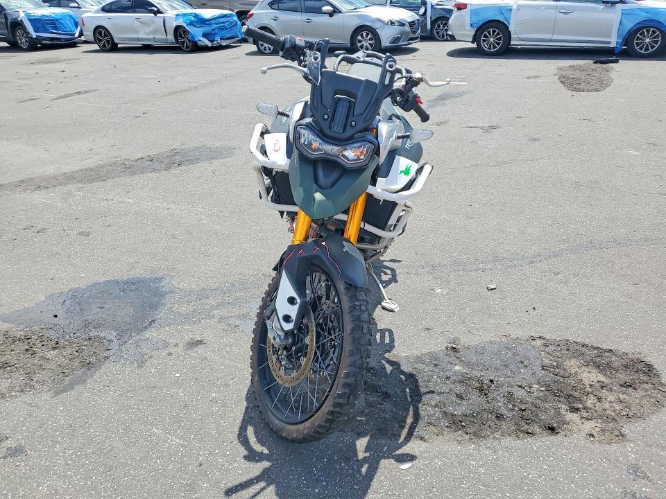 2022 Triumph motorcycle Tiger VIN SMTE67DF8NTAX0061 COPART salvage auction — ALL OVER, FL - CERT OF TITLE SLVG REBUILDABLE, sold $2,000 on 2026-07-30 (photo 2)