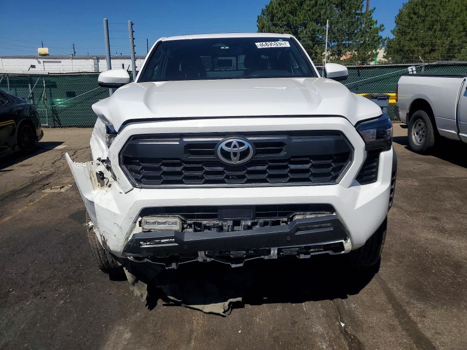 2024 Toyota Tacoma VIN 3TYLC5LN4RT003457 COPART salvage auction — FRONT END, Co - Public - Salvage Title, sold $21,300 on 2026-08-25 (photo 5)
