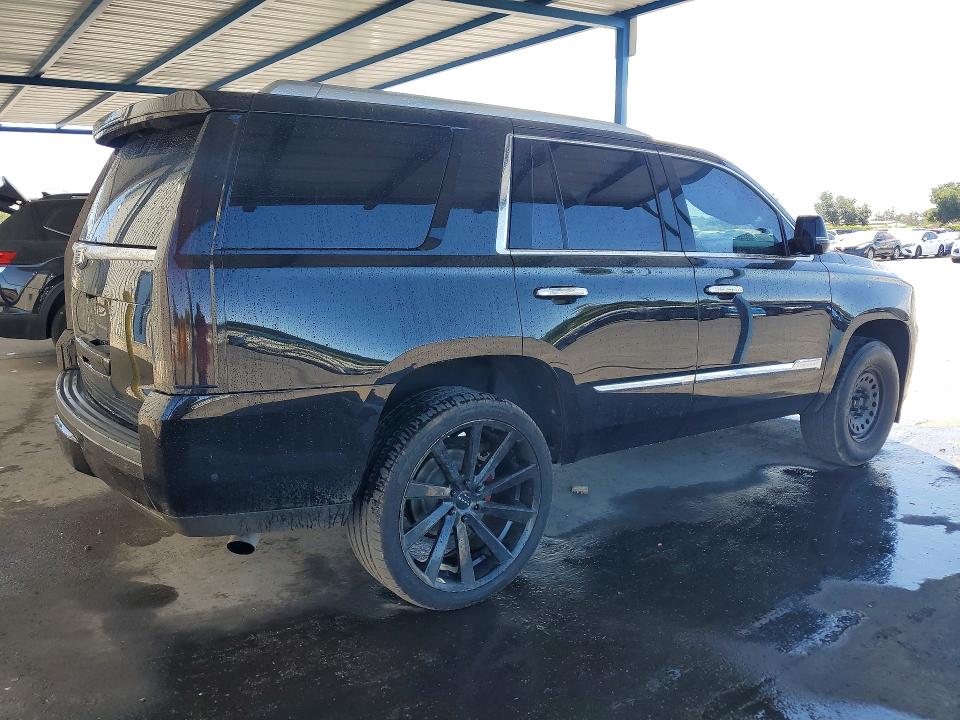 2018 Cadillac Escalade VIN 1GYS3BKJ8JR110660 COPART salvage auction — MINOR DENT/SCRATCHES, Ca - Certificate Of Title, sold $2,200 on 2026-07-30 (photo 3)