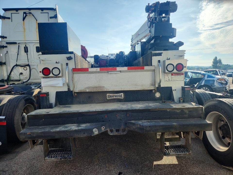 2017 Ram 5500 VIN 3C7WRNFL5HG582010 COPART salvage auction — SIDE, OH - CERT OF TITLE-SALVAGE, sold $9,200 on 2026-07-22 (photo 6)