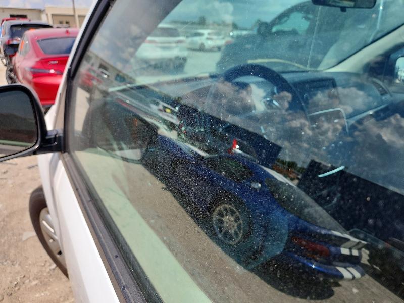 2015 Dodge Caravan VIN 2C4RDGBG0FR568746 COPART salvage auction — MECHANICAL, In - Certificate Of Title, sold $800 on 2026-07-31 (photo 8)